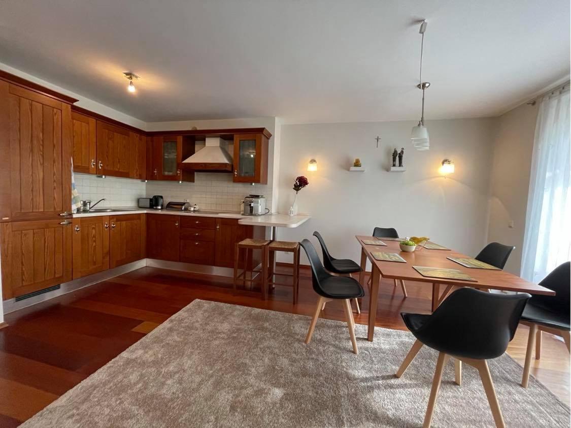 Antresola Apartament Zeta Park Устрон Екстериор снимка