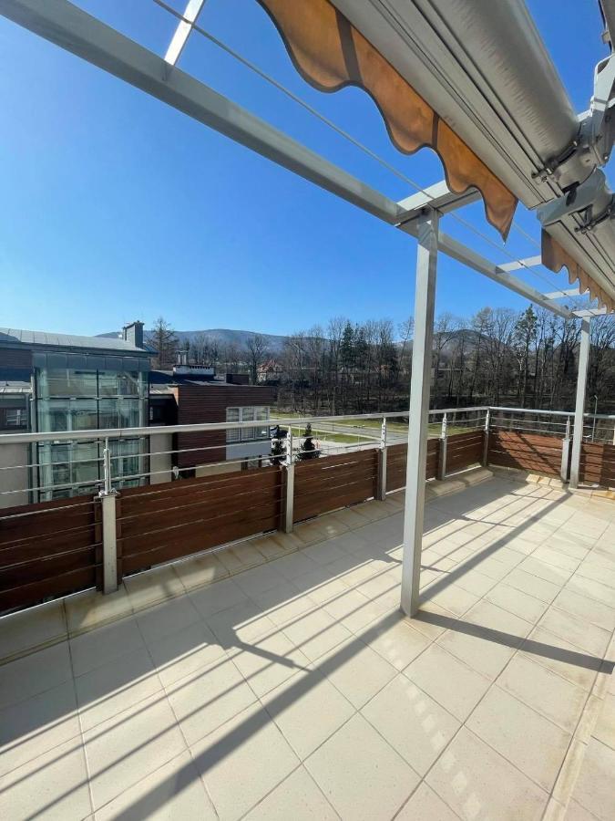 Antresola Apartament Zeta Park Устрон Екстериор снимка